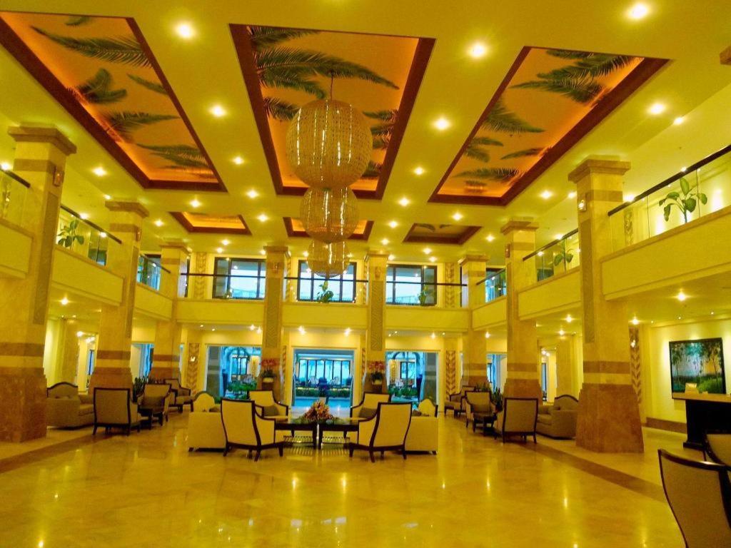 Olalani Resort & Condotel Da Nang Buitenkant foto