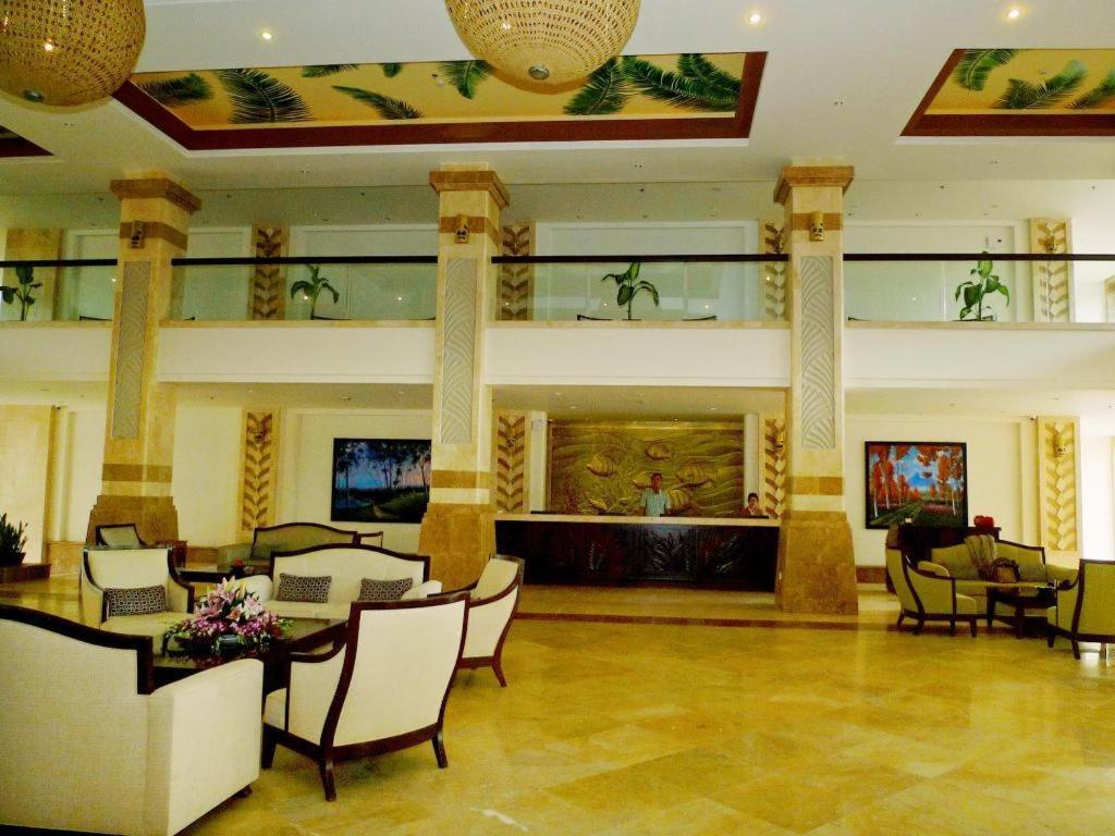 Olalani Resort & Condotel Da Nang Buitenkant foto