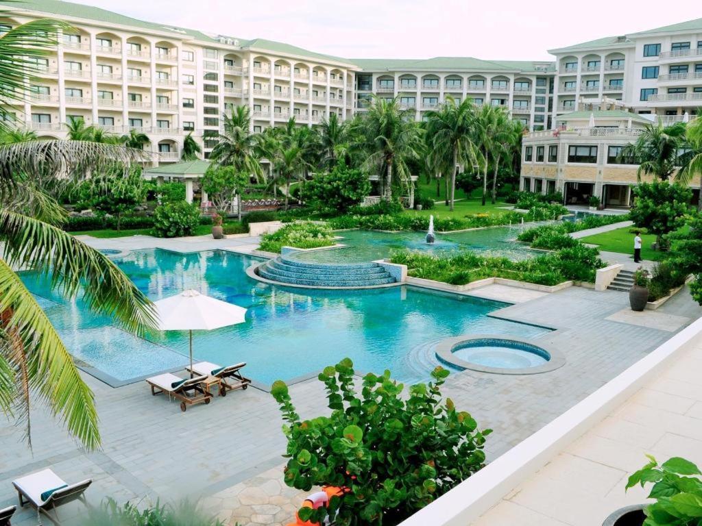 Olalani Resort & Condotel Da Nang Buitenkant foto