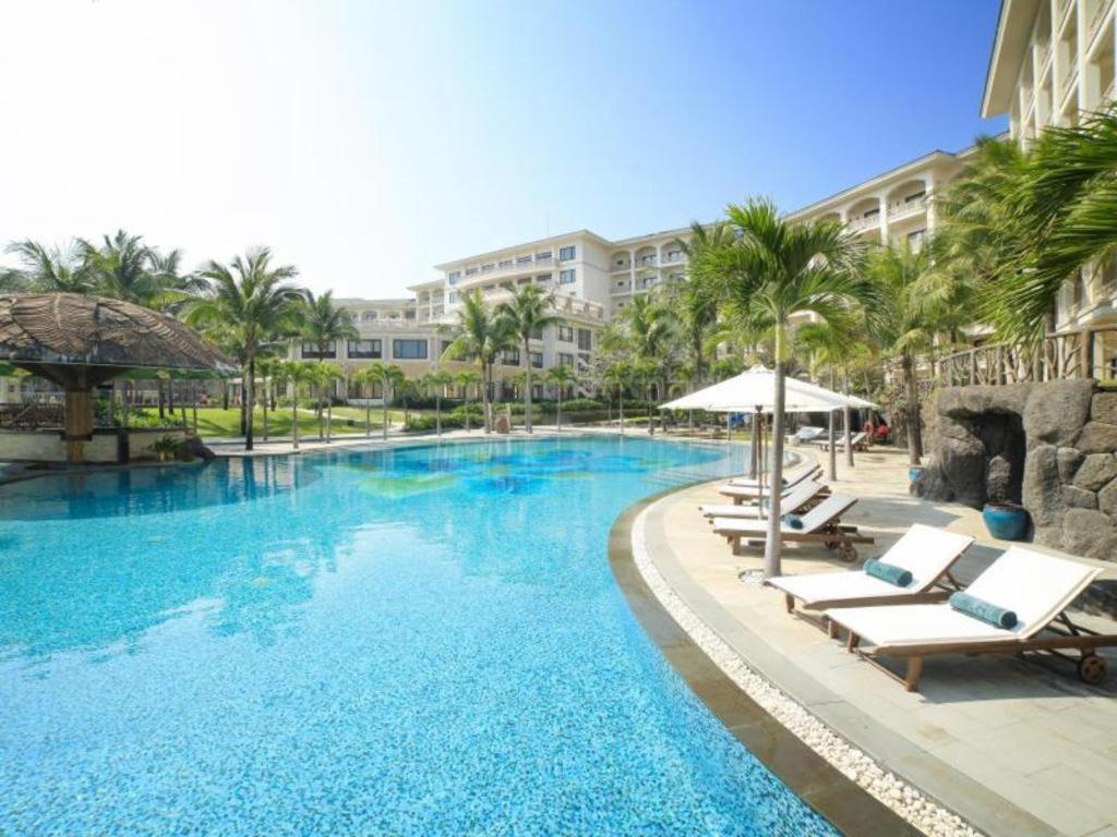 Olalani Resort & Condotel Da Nang Buitenkant foto