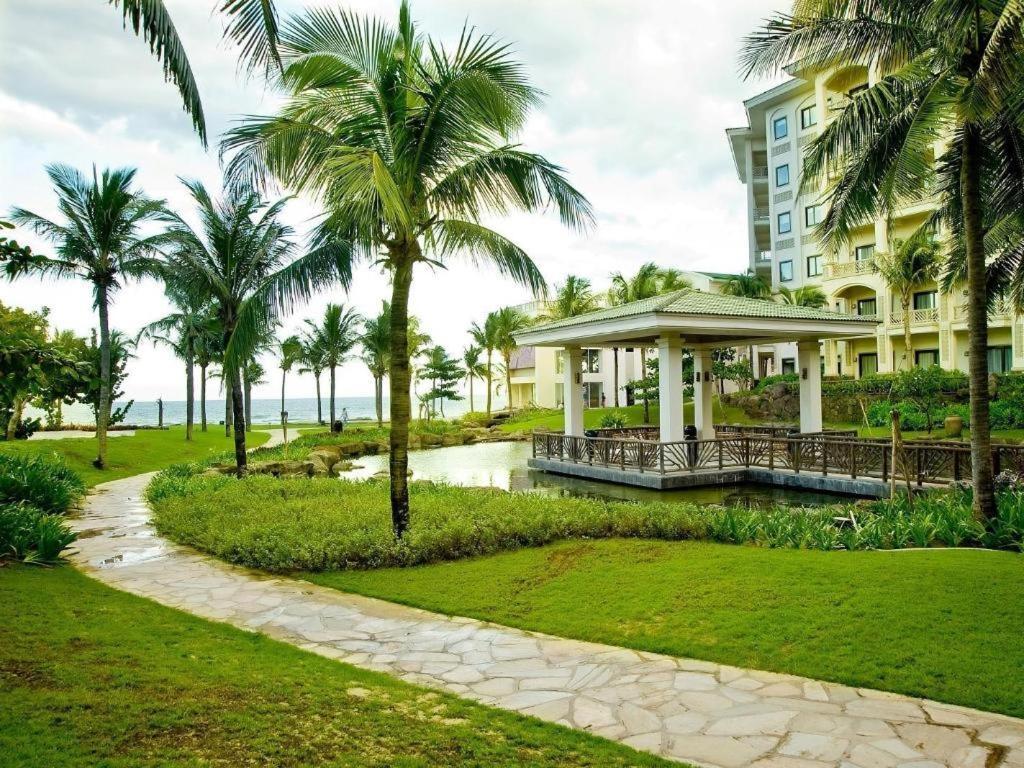 Olalani Resort & Condotel Da Nang Buitenkant foto