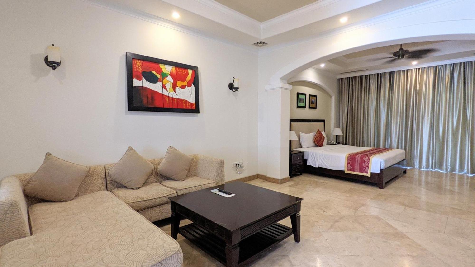 Olalani Resort & Condotel Da Nang Buitenkant foto