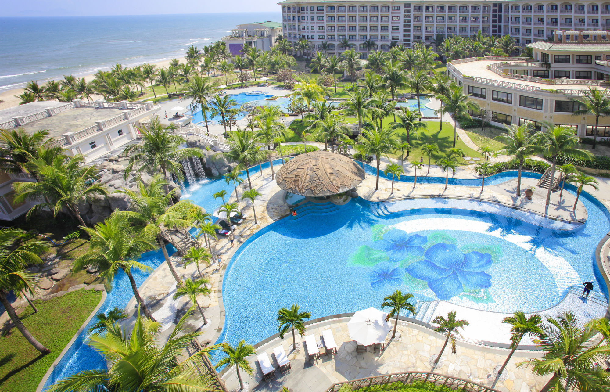 Olalani Resort & Condotel Da Nang Buitenkant foto